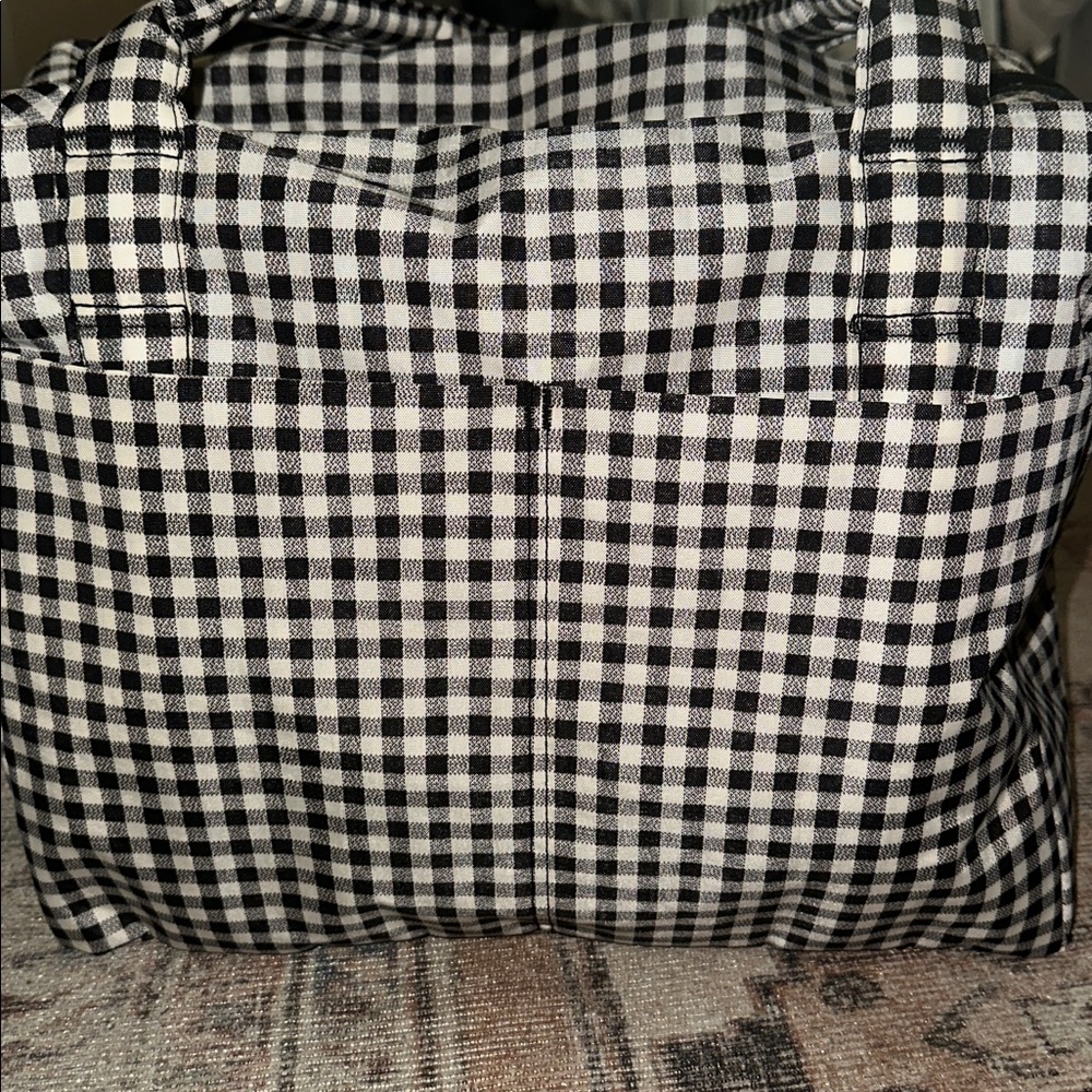 BAGGU Black and White Gingham Cloud Carry on - Picture 5 of 5